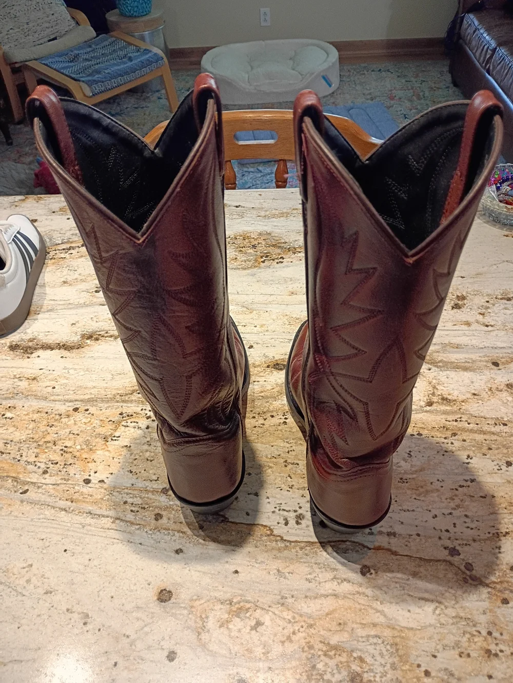 Women's Size 9 Burgundy/Brown Leather Western Boots - Picture 4 of 7